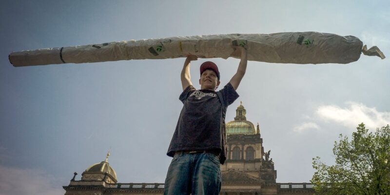 A csehek is legalizálnák a marihuánát