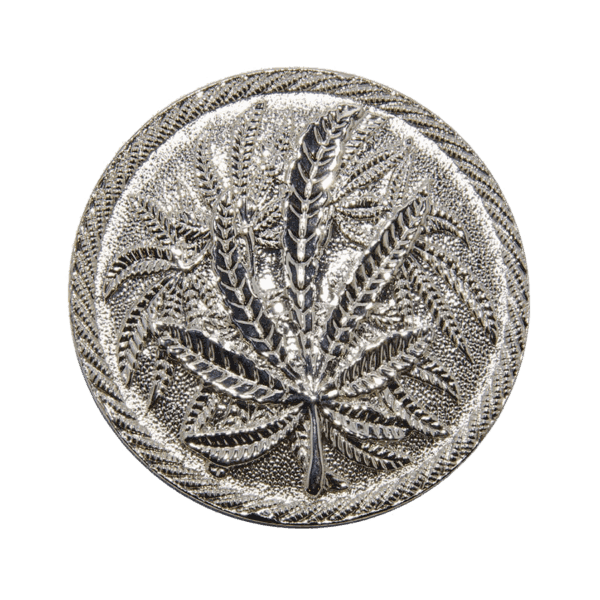 Kannabisz Leveles Gravírozott Fém Daráló 2 részes (55 mm)