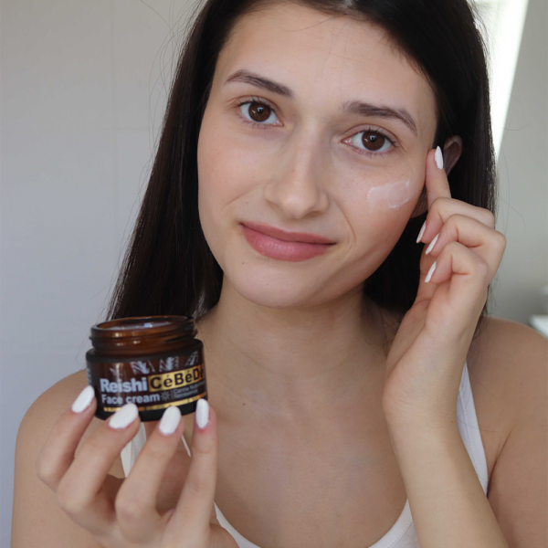 Palacio Reishi CéBéDé Nappali Arckrém 50ml